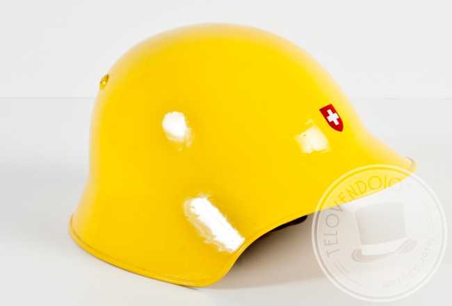 casco giallo