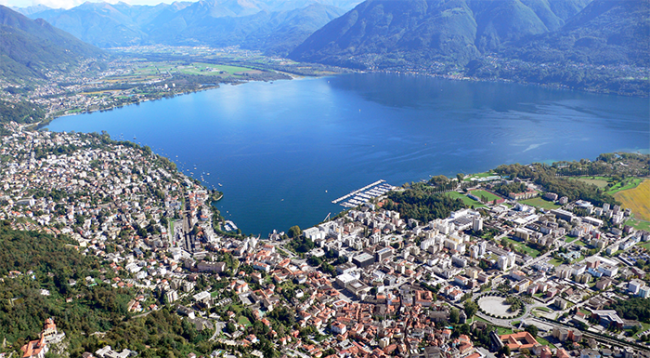 locarno vista aerea lago centro