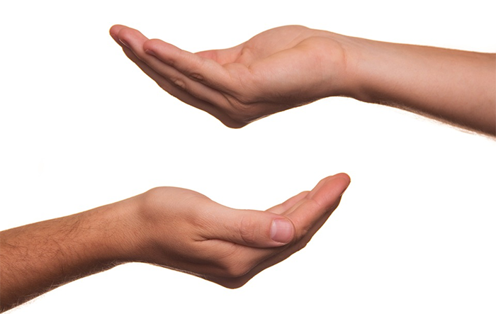 mani donazione
