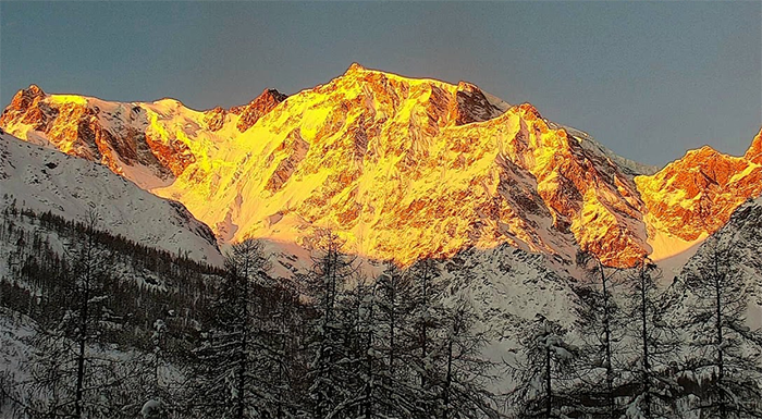 monte rosa alba rosa
